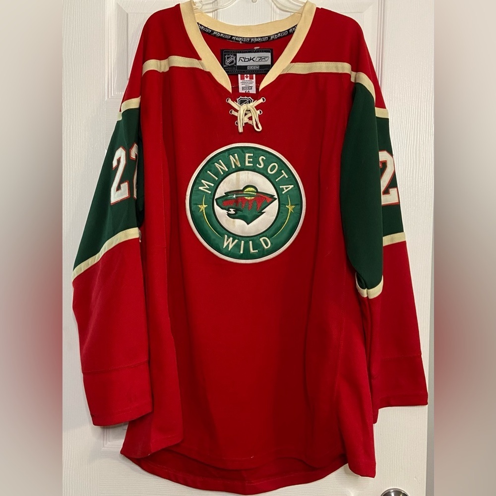 Reebok Premier NHL Jersey Minnesota Wild Ryan Suter Red SZ 54 W/fight Strap